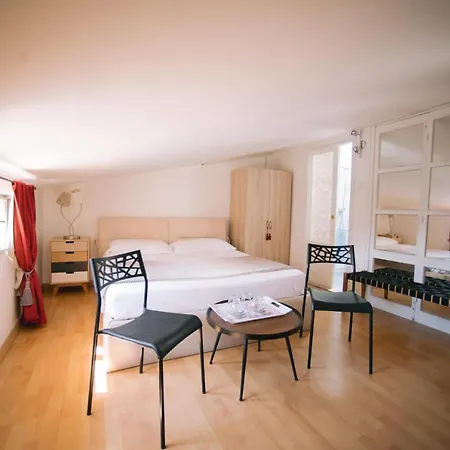 Gasthof Casa Cavour Garda (Verona)